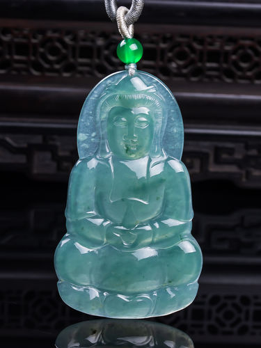 天然真品翡翠冰蓝水天空蓝满色高端精品闪拍正装观音玉吊坠17.70g