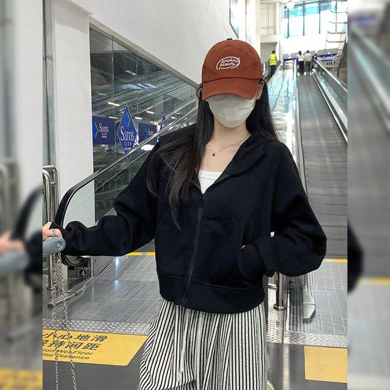 黑色秋季卫衣外套女加绒休闲scuba显瘦修身连帽拉链短款开衫上衣