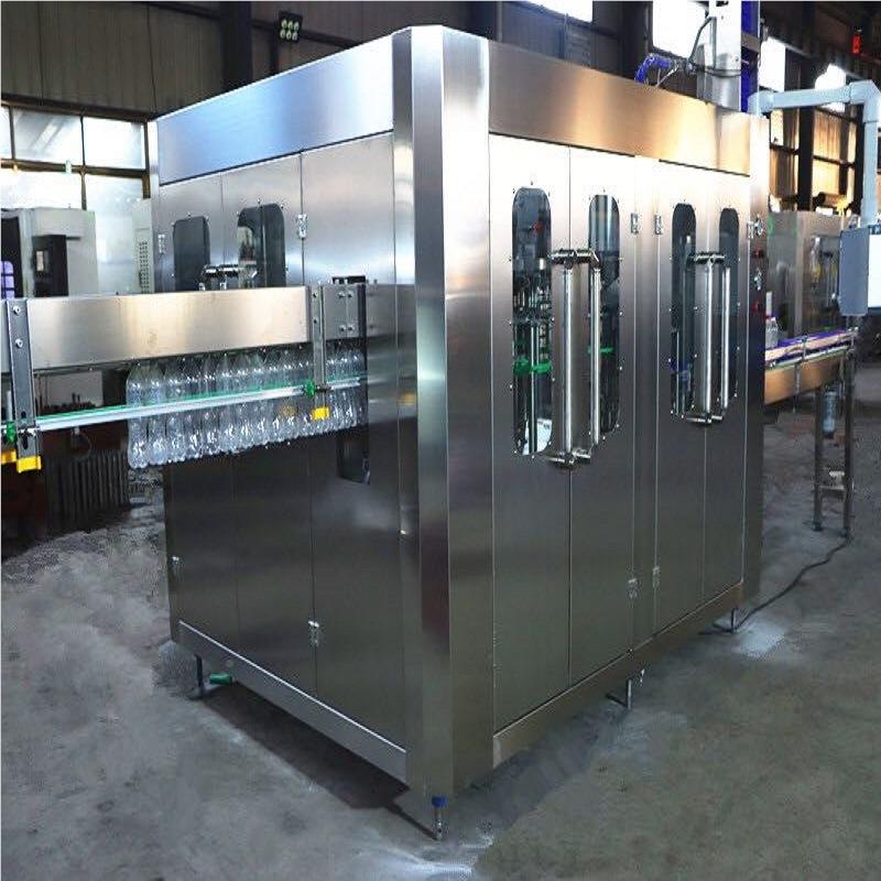 瓶装老汽汽酒泡酒苏打碳酸饮料酒水全自动灌装生产线起机12械设备