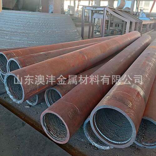 销售Q235B碳化铬堆焊耐磨管拼接焊接管件加工堆焊耐磨衬板