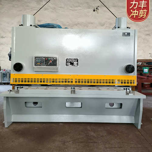 液压剪板机厂家液压摆式剪板机大型全自动数控剪板机