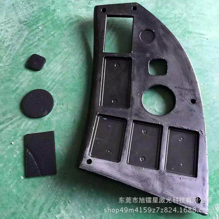 三维激光切割机 汽车内饰塑料件头盔面具 广州/深圳/东莞/激光机
