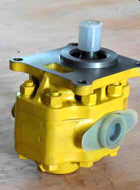 山推推土机SD22变速泵705-21-32051用于推土机配件