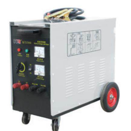 12/24V大型工程机械 柴油机快速启动充电机QCD2000