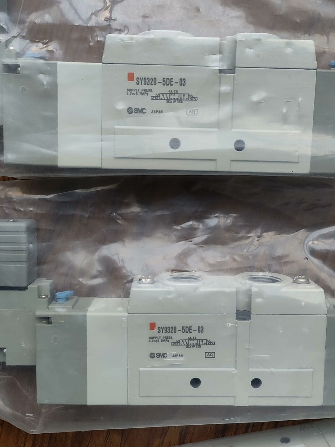 工程生涯SMC电磁阀SY9320-5DE-03便宜处理