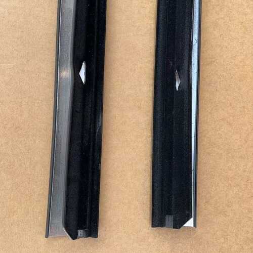 适用福特游骑侠车窗玻璃外压条车门窗玻璃外挡水条密封胶条外压条