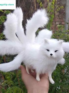 九尾狐摆件红狐白狐小狐狸真身红衣白衣树脂彩绘家居装饰工艺摆件