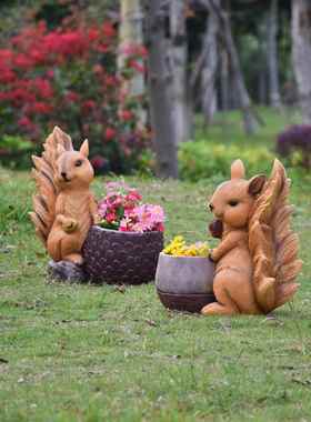 花园装饰庭院幼儿园户外松鼠花缸房地产园林景观雕塑彷真动物摆件