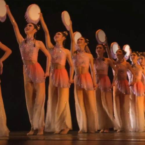 高档六一表演儿童舞鼓钱舞道具国风群舞古典舞服装演中出服春嬉蹈