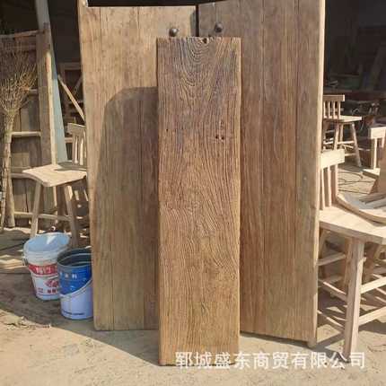 老门板复古怀旧实木喝茶桌装修风化旧木板民宿老榆木门板材