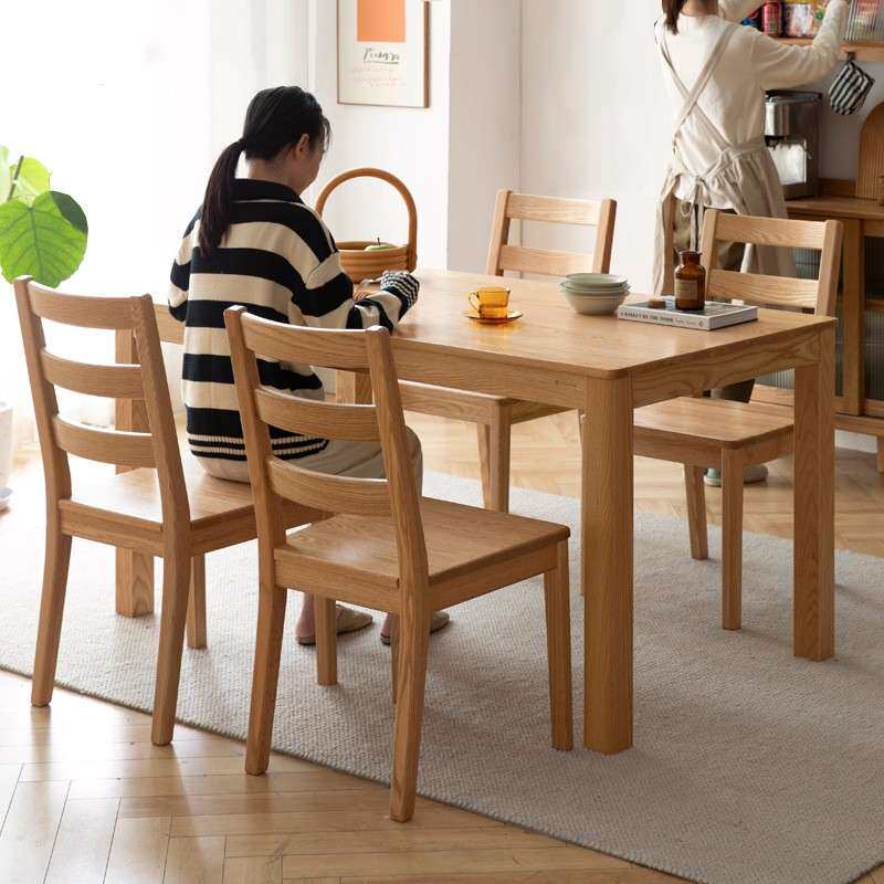 全实木餐桌家用小户型家具长方形橡木桌子现代简约原木餐桌椅组合