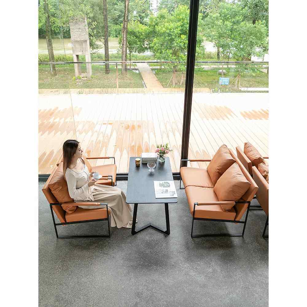 网红咖啡店沙发桌椅组合奶茶店书吧清吧餐厅沙发洽谈休闲皮椅商业