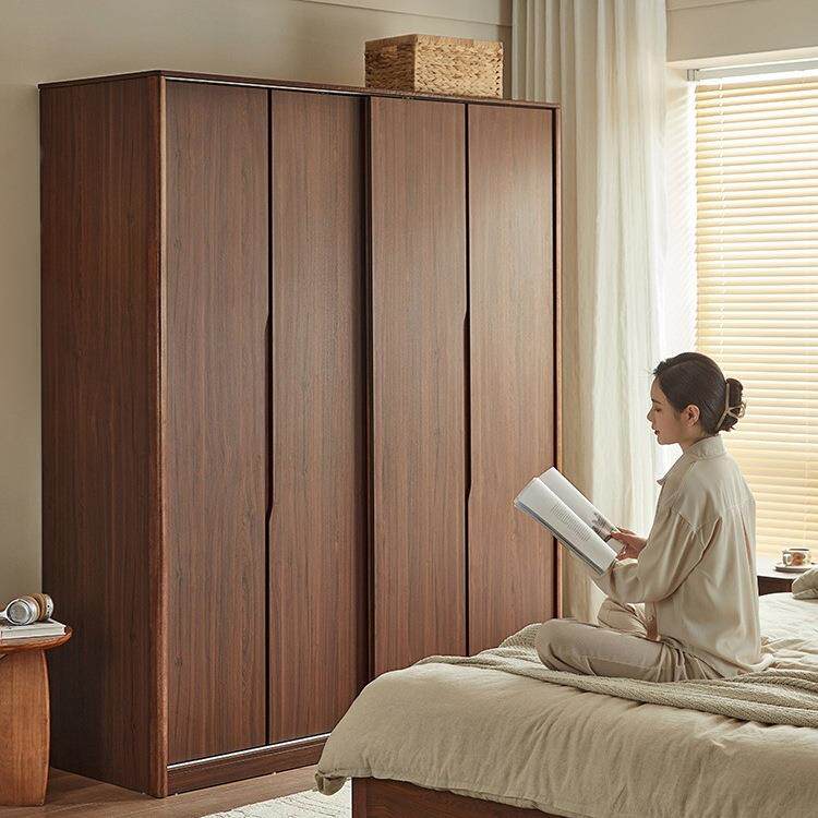 2026新款复古胡桃色卧室小户型推拉门衣柜实木框衣橱储物柜子