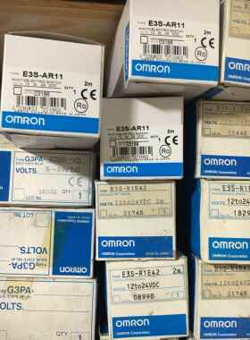 正感测器E3S-R1E4 R1E42 AR11 LS10C4S BT61 E2C-JC4A E3XR-CE4T