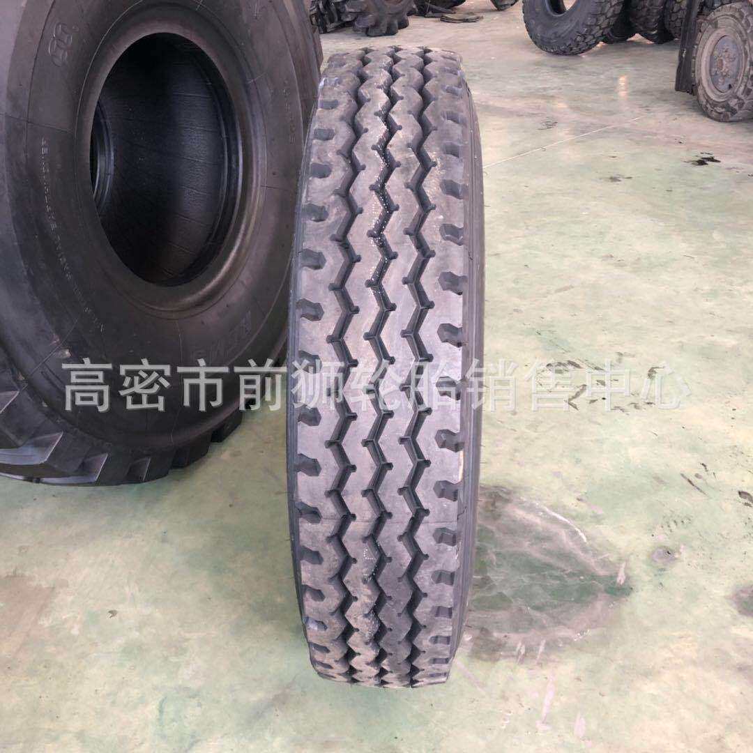 1200R24 325/95R24全钢丝起重机轮胎25吨汽车吊 真空轮胎矿花