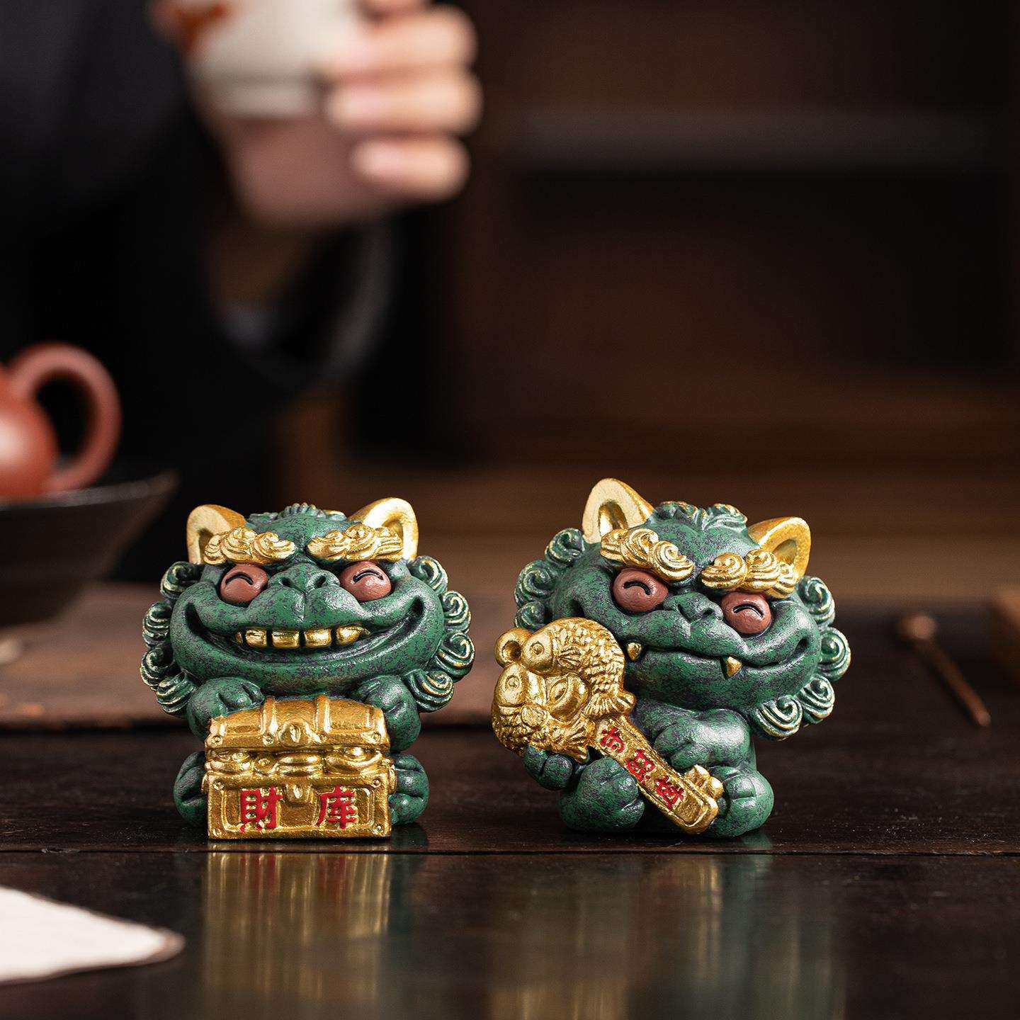 国潮风狮爷守财库摆件彩金手绘工艺品财库满满家居客厅桌面装饰品