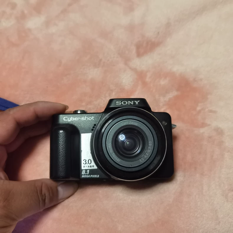 索尼 H10 数码相机 蔡司镜头 功能完好 配件齐全