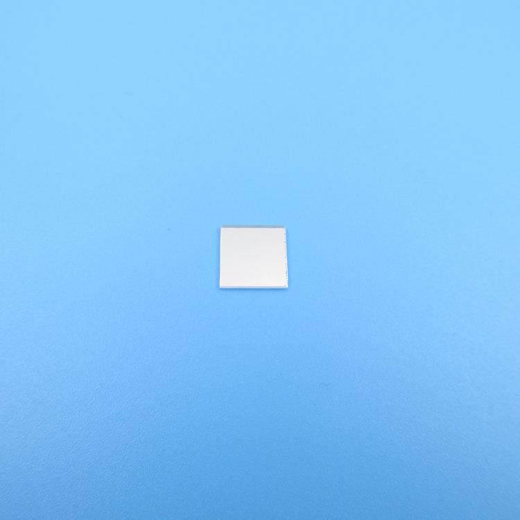 975nm窄带滤光片半带宽20nm截止深度OD4反射型滤光片镀膜透镜