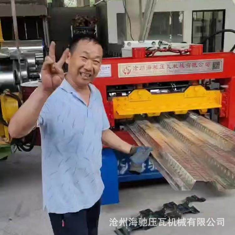 全自动液压驱动750型楼承板开口楼层设备冷弯成型机海驰