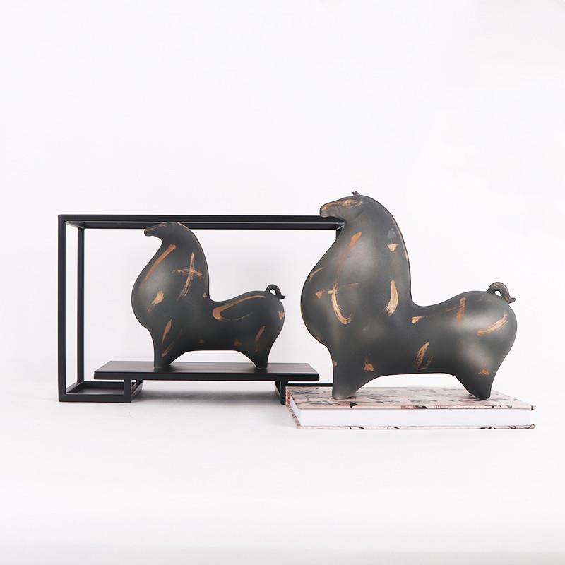 宋代美学新中式陶瓷马摆件客厅玄关软装工艺品家具博古架软装饰品