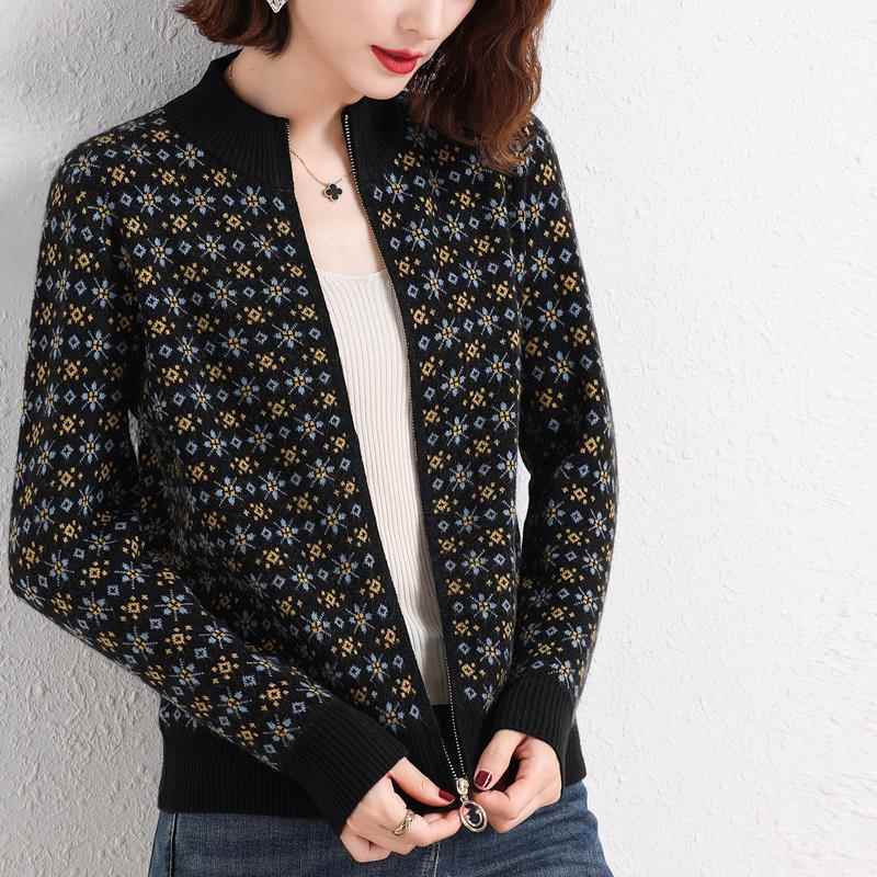 2026羊毛衫女针织开衫春秋2026年新款半高领外穿毛衣妈妈拉炼外套