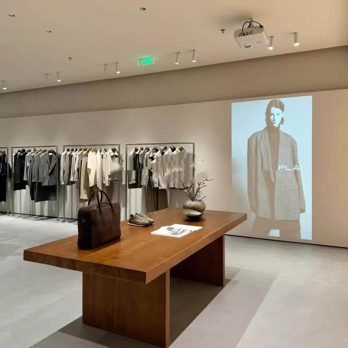 服装店中岛台陈列简约展示桌女装店实木展示柜衣服鞋包岛台展示台