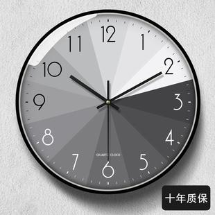 家用时尚 钟表挂钟客厅 北欧创意简约石英钟挂表轻奢卧室静音时钟
