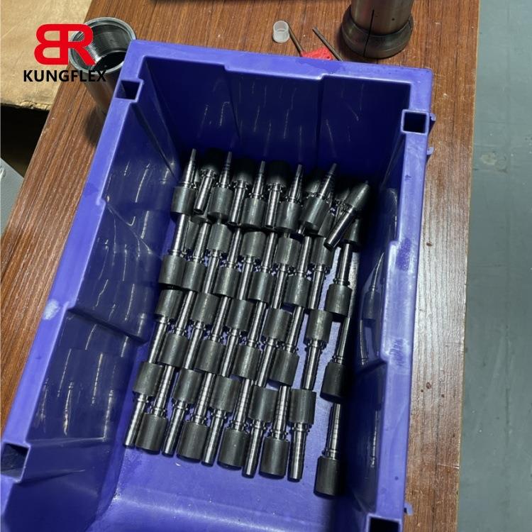 倍润304不锈钢接头套筒芯子生产 超高压管接头生产 直头弯头