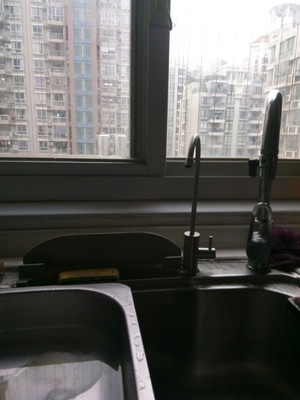 立升净水器和沁园净水器哪个好，优缺点区别是？