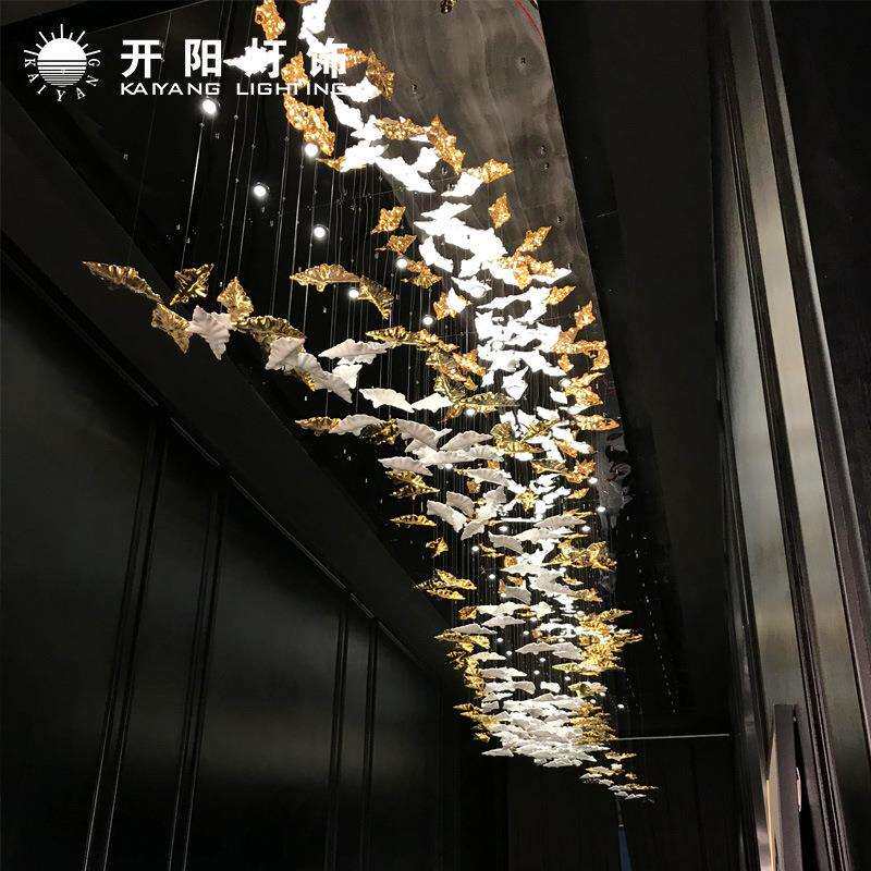 酒店售楼部宴会厅枫叶树叶琉璃玻璃小鸟蝴蝶石头吊件挂件吊灯