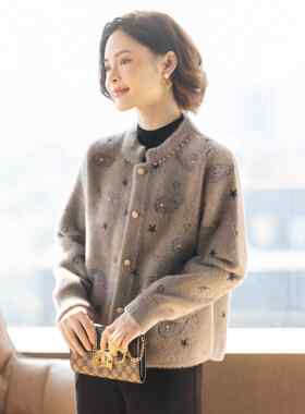 妈妈冬装外套洋气时尚水貂绒休闲中老年妇女秋冬季上衣服2025新款