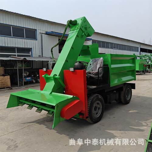 四轮四驱五方清粪车牧场用粪便收集运输车箱体带螺旋牛粪收集车