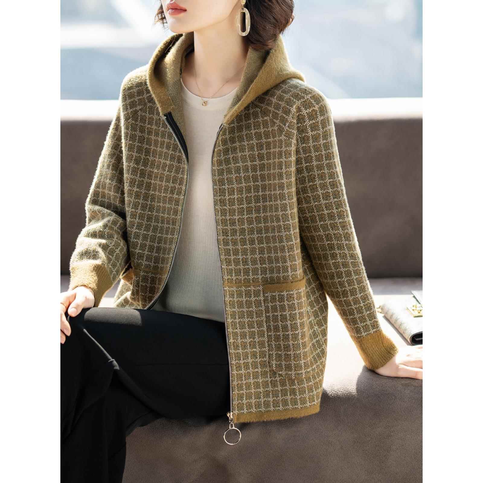 妈妈冬装外套春秋2025新款洋气时尚50岁夹克开衫中老年人女上衣服