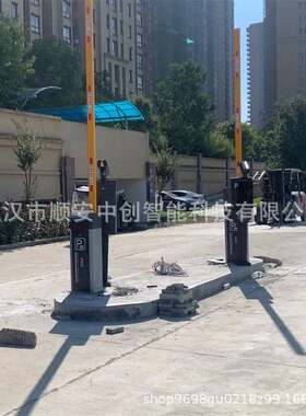 湖北智慧停车场道闸系统车牌识别一体机直杆栅栏杆道闸广告道闸