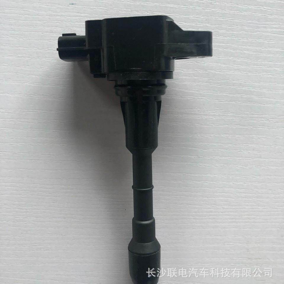 适用于楼兰探路者天籁西玛Q50Q70QX50QX60QX70贵士北汽X7点火线圈