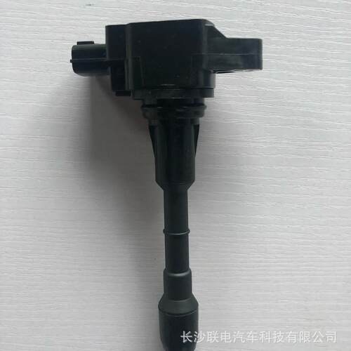 适用于楼兰探路者天籁西玛Q50Q70QX50QX60QX70贵士北汽X7点火线圈