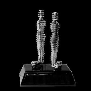 新款 内饰品阿里与诺旋转高档摆件 汽载172台车中尼控摆件车充电式