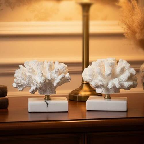 现代轻奢树脂工艺珊瑚雕像摆件家居客厅卧室样板间小众艺术装饰品