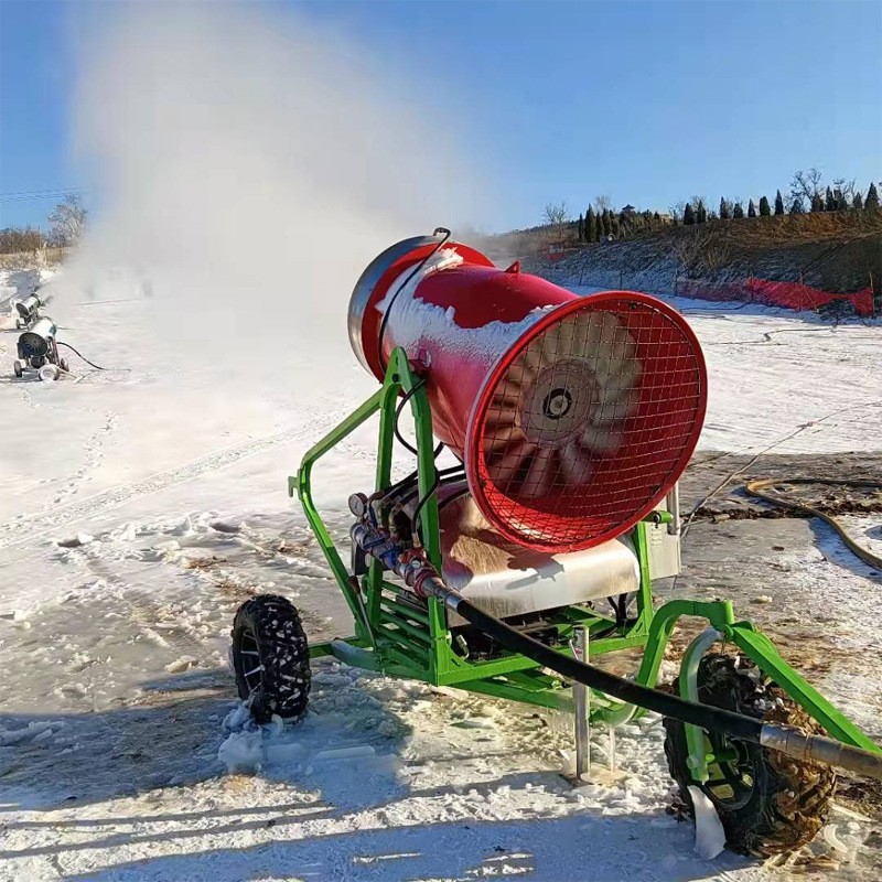 小型炮式造雪机游乐场所滑雪场人工造雪机观景树枪式喷雪机