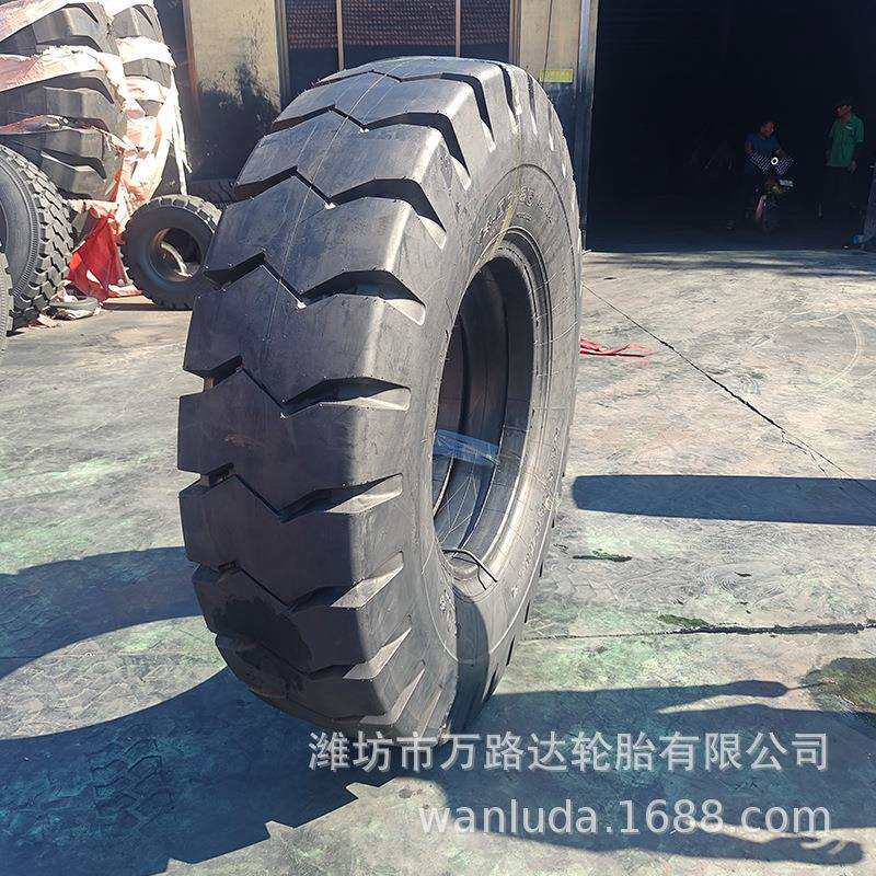 宽体车轮胎 1400-25矿山自卸车尼龙E3花纹耐切割工程轮胎