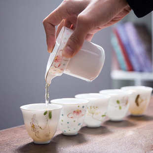 杯小品茗手绘杯茶杯德化白瓷功夫清新杯陶瓷定制主人金边批发单