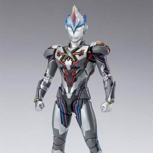 SHF奥特曼艾克超越火花变形玩具