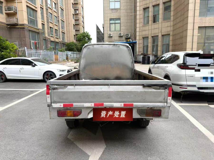 4月25日阜阳市20年上牌五菱荣光新卡轻型栏板货车带空调助力全年保险非营运手续齐全正常过户网络拍卖公告