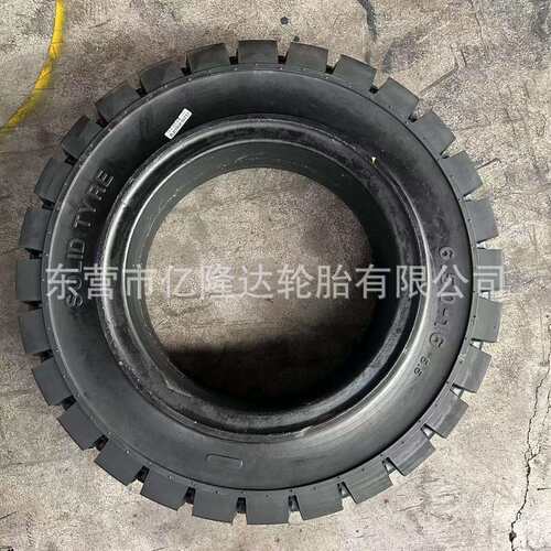 六轮四不像自卸农用车四驱车650/700-16随车挖掘机起重机实心轮胎