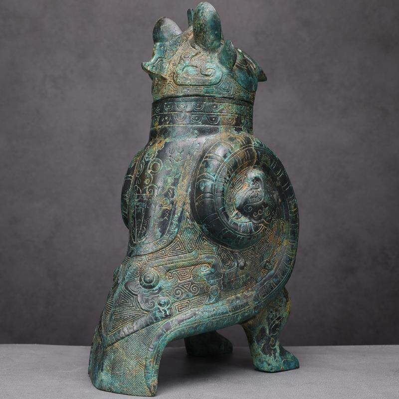 西周仿古青铜器鸮尊 铜器摆件金属神鸟工艺品 仿古鸟猫头青铜器