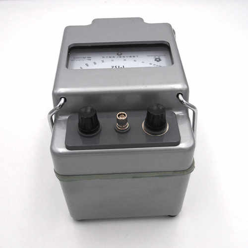 上海六厂梅格兆欧表ZC-7绝缘表500V1000V2500V5000V 电阻表摇表