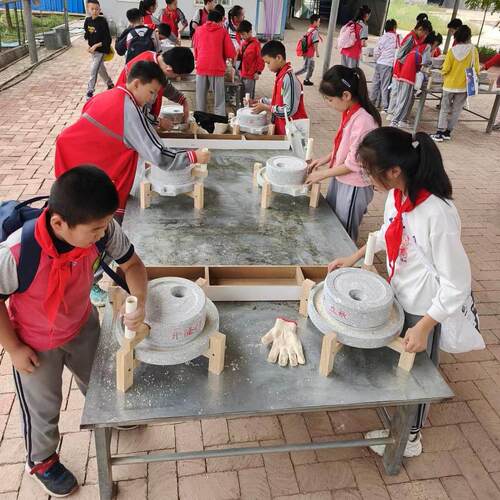 小石磨家用小型复古豆浆豆腐手动推磨盘机幼儿园活动老式石墨磨子
