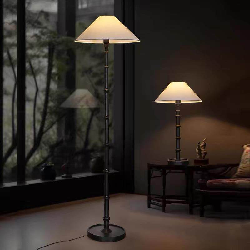 中古实木台灯新中式设计师款床头高级复古样板间布罩装饰木艺灯