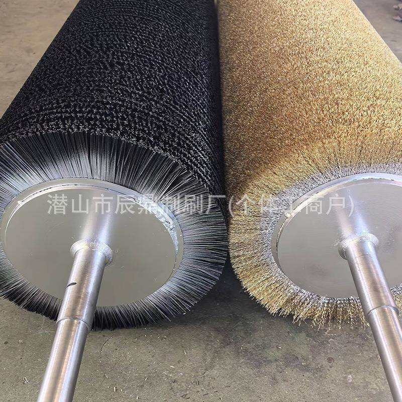工业钢丝毛刷辊金属抛光除锈打磨缠绕式拉丝刷辊不锈钢刷丝辊厂家