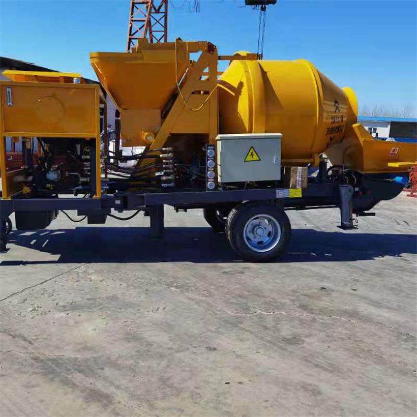1.3立方米泵的混凝土搅拌机拖泵JBT-300混凝土搅拌泵送一体机泵